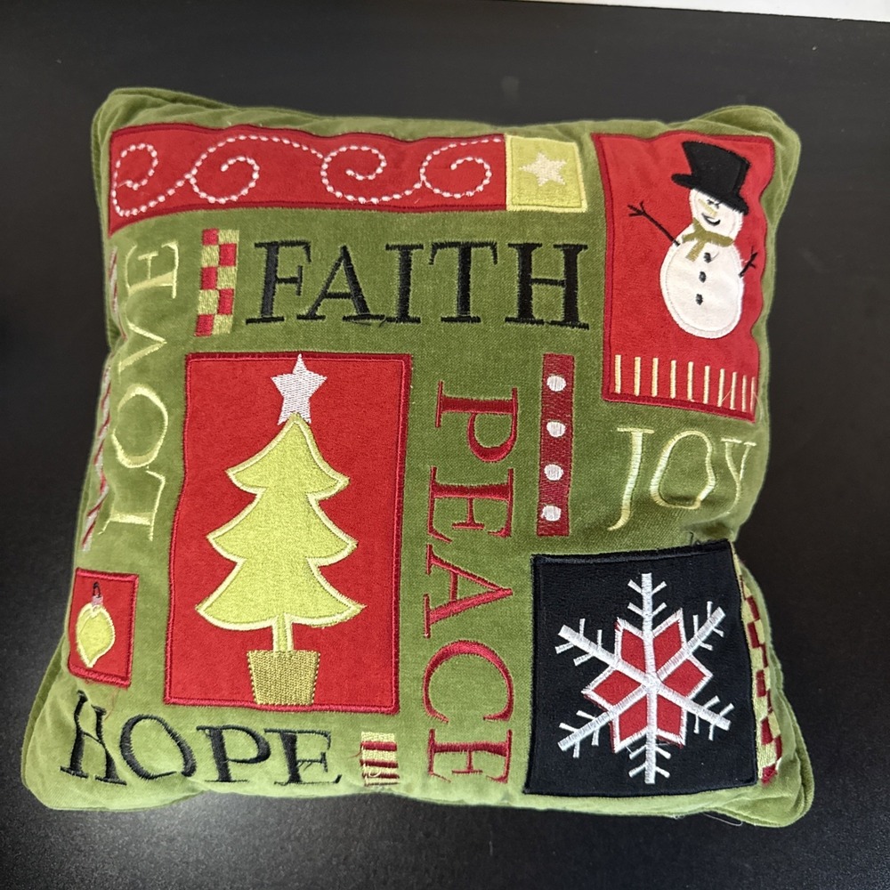 Christmas Pillow Snowman Peace Faith Hope Appliquéd Embroidered‎ Zips 14x14